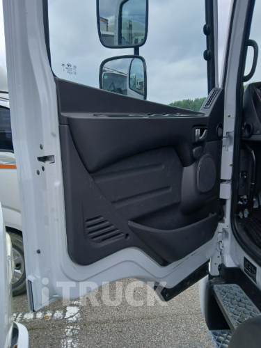 현대 메가트럭 280 단바리 카고 5톤 수동 2