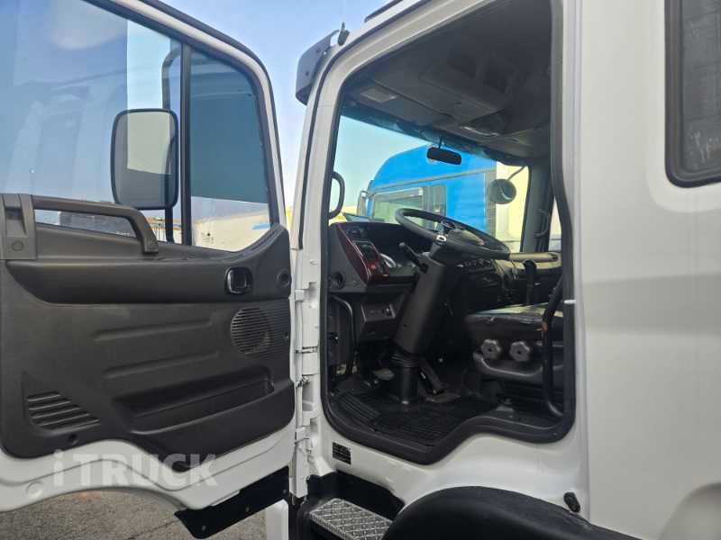 현대 메가트럭 250 단바리 윙바디 4.5톤 수동 11