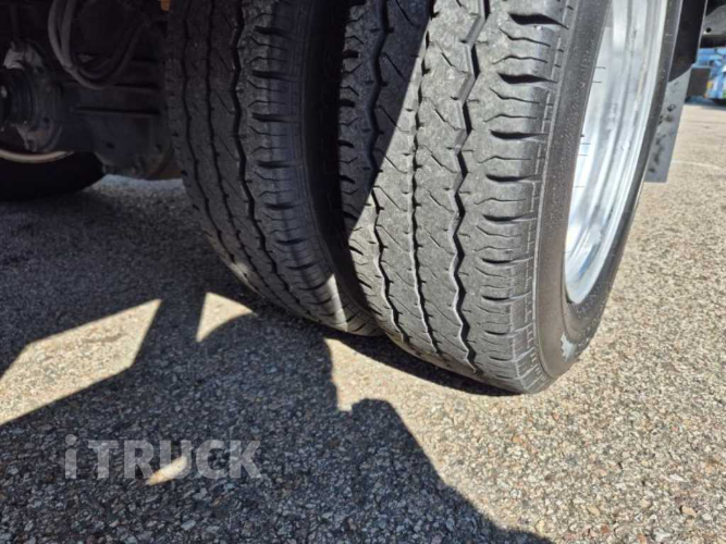 현대 올뉴마이티 2.5톤 윙바디 슈퍼캡 13