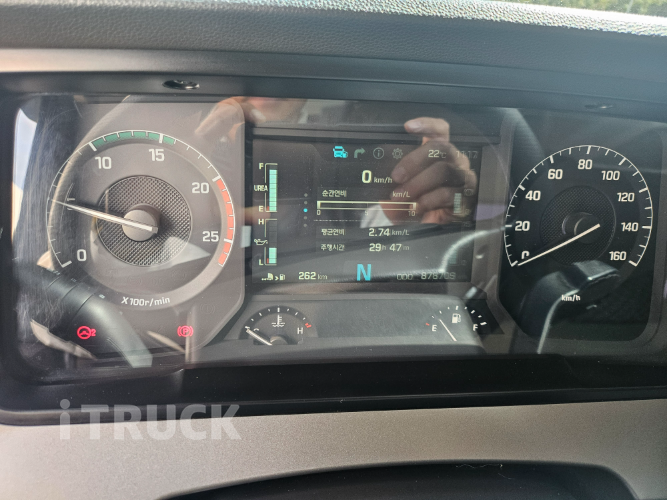 현대 엑시언트 암롤 540 21.1톤 오토 앞축 17