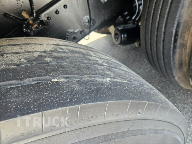 현대 엑시언트 암롤 540 21.1톤 오토 앞축 8