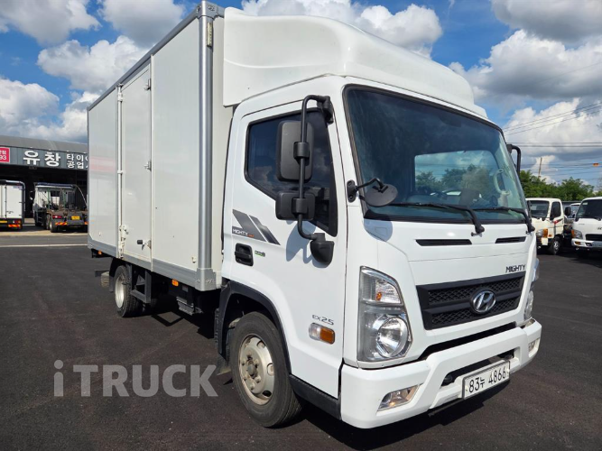 현대 올뉴마이티 2.5톤 익스하이탑 일반캡 2