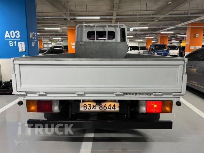 현대 올뉴마이티 2.5톤 카고 슈퍼캡 4