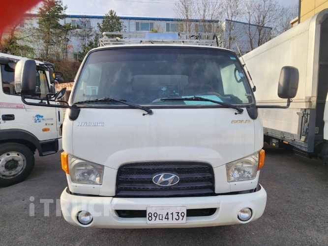 현대 이마이티 3.5톤 카고 슈퍼캡 1