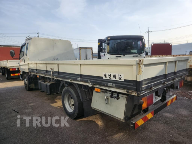 현대 이마이티 3.5톤 카고 슈퍼캡 6