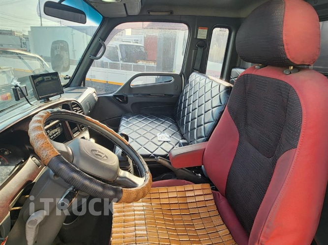 현대 이마이티 3.5톤 카고 슈퍼캡 8