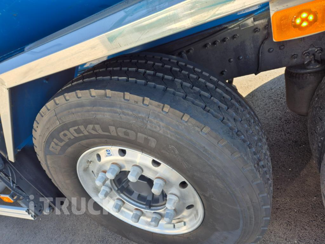 볼보 버큠로리 FH 23,500L 오토 8