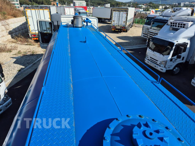 볼보 버큠로리 FH 23,500L 오토 17