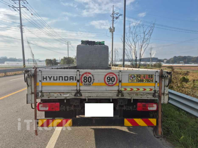 현대 파비스 300 후축 카고 8톤 오토 4