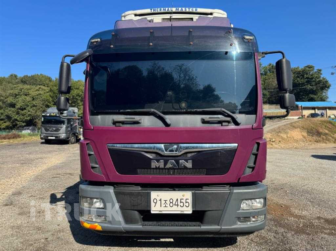 만 250 단바리 냉동윙 4.5톤 오토 1