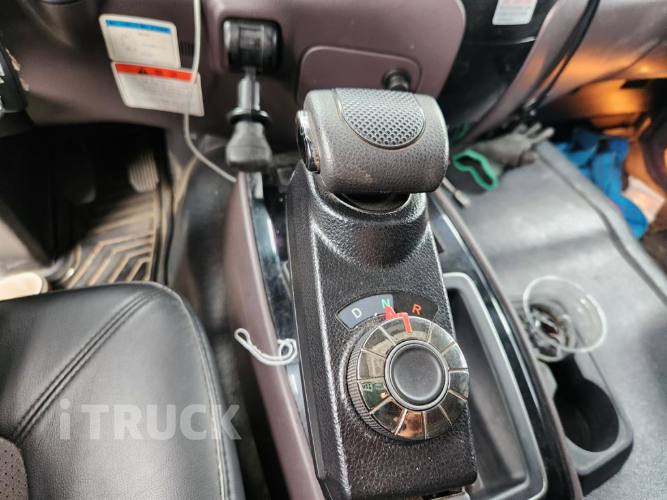 타타대우 프리마 고하중 320 후축 윙바디 9.5톤 오토 17