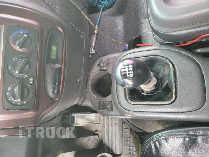 현대 메가트럭 280 단바리 윙바디 5톤 수동 9