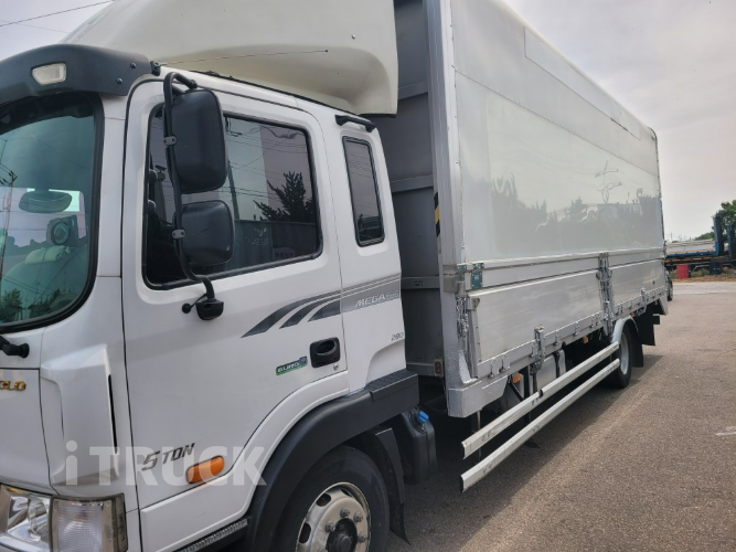 현대 메가트럭 280 단바리 윙바디 5톤 수동