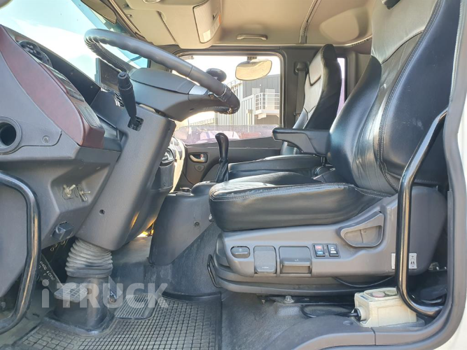 현대 메가트럭 280 단바리 윙바디 5톤 수동 5