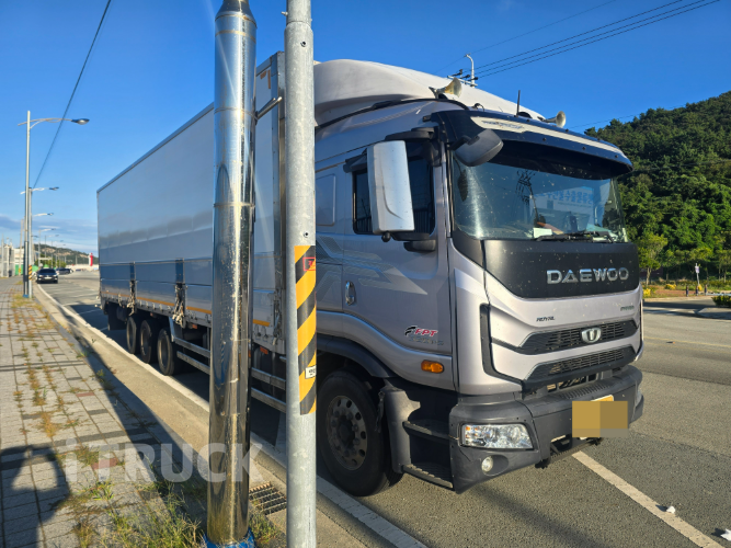 타타대우 프리마 320 후축 상승윙바디 11톤 수동