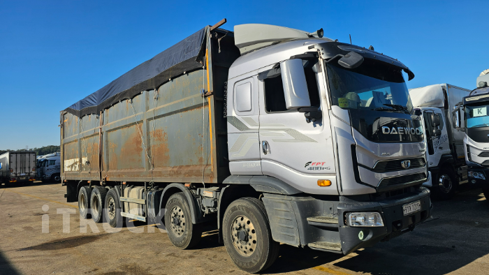 타타대우 우드칩 25톤 480 앞축 오토