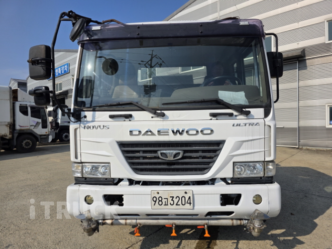 타타대우 살수차 노부스 스텐탱크 8,000L 수동 2