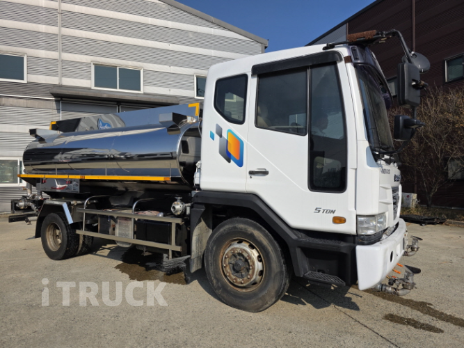 타타대우 살수차 노부스 스텐탱크 8,000L 수동 1