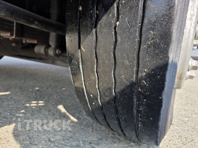 현대 살수차 메가트럭 스텐탱크 8,000L 수동 9