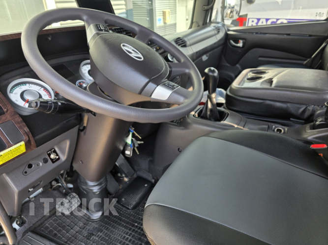 현대 살수차 메가트럭 스텐탱크 8,000L 수동 12