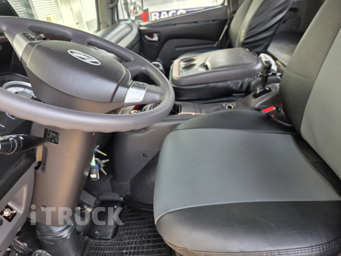 현대 살수차 메가트럭 스텐탱크 8,000L 수동 11