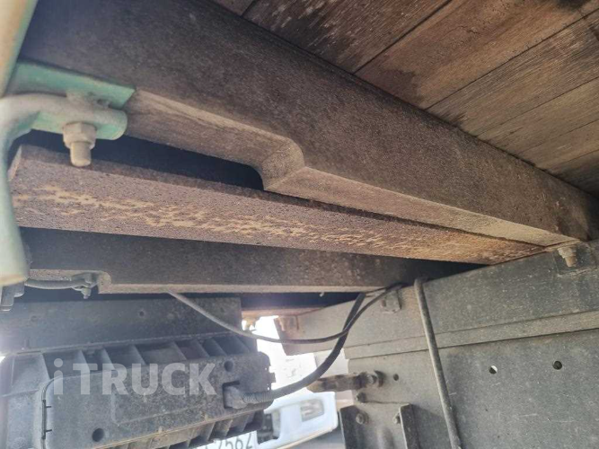 현대 메가트럭 270 단바리 카고 4.5톤 수동 3