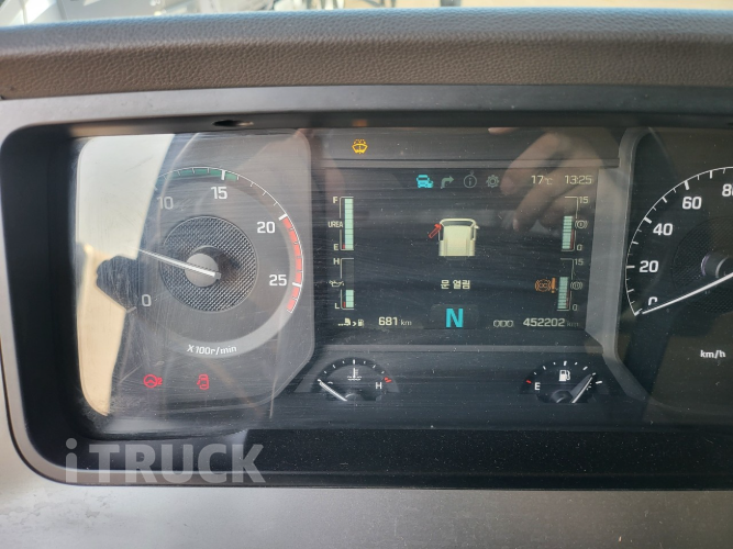 현대 우드칩 25톤 540 앞축 무빙워크(워킹카) 오토 5