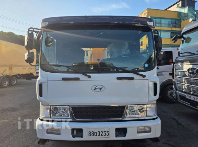 현대 카고크레인 수산중공업 올뉴마이티 5톤 2