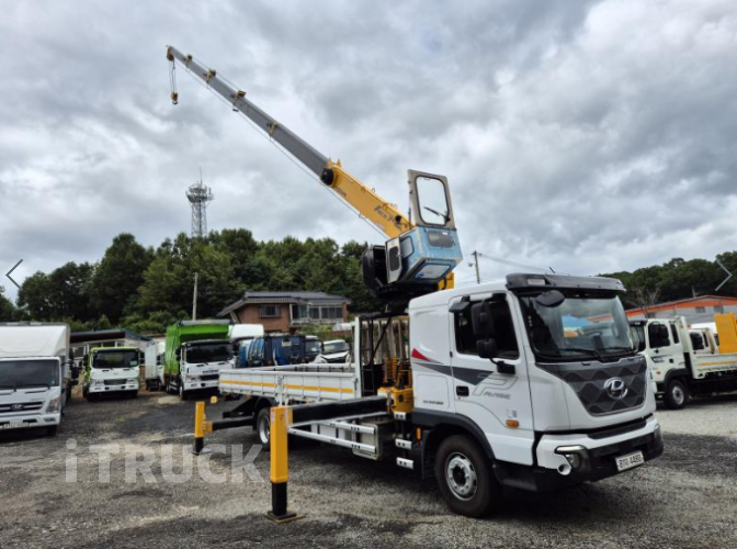 현대 카고크레인 수산중공업 파비스 5톤 8