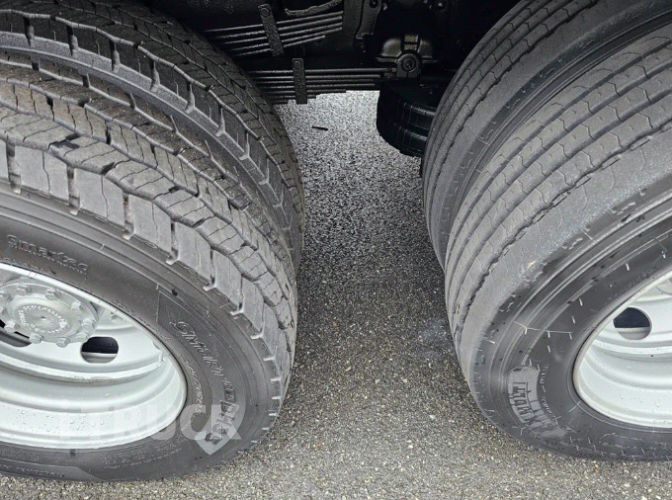 현대 카고크레인 수산중공업 메가트럭 5톤 17