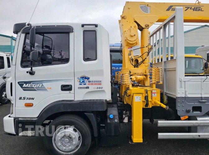 현대 카고크레인 수산중공업 메가트럭 5톤 12