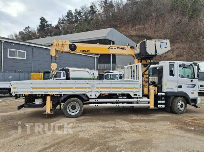 현대 카고크레인 수산중공업 메가트럭 5톤 4