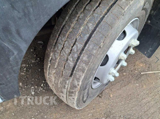 현대 카고크레인 수산중공업 메가트럭 5톤 16