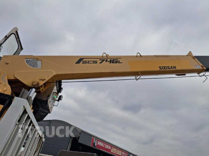 현대 카고크레인 수산중공업 메가트럭 5톤 10