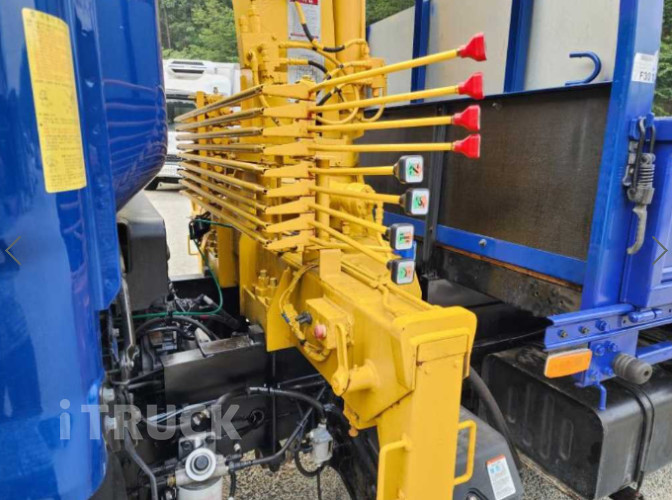 현대 카고크레인 수산중공업 올뉴마이티 2.5톤 8