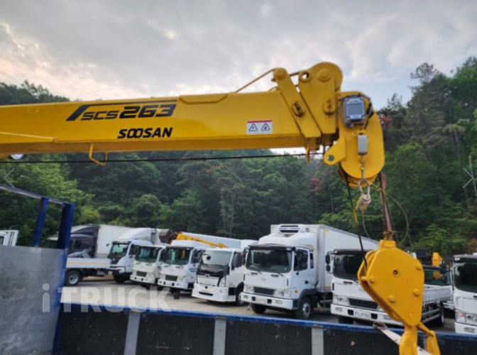 현대 카고크레인 수산중공업 올뉴마이티 2.5톤 7