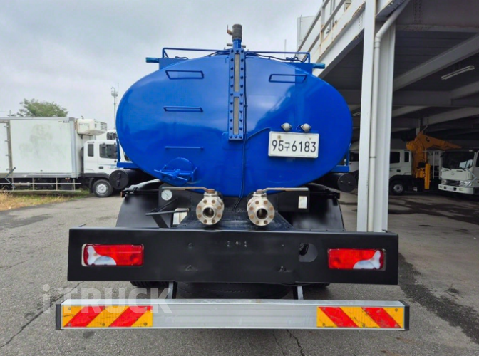 타타대우 버큠로리 프리마 스텐탱크 13,500L 오토 6