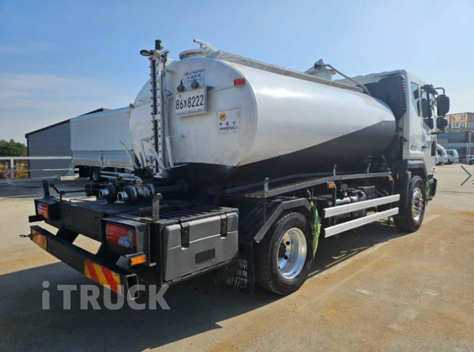 타타대우 버큠로리 노부스 스텐탱크 8,600L 수동 6