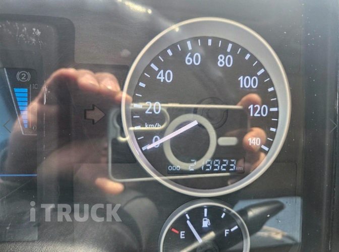 타타대우 버큠로리 노부스 스텐탱크 8,600L 수동 14