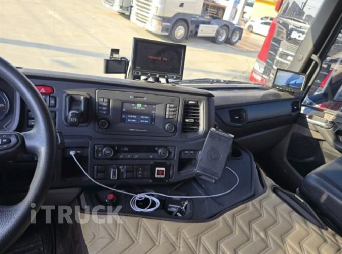 스카니아 P 암롤 410 24톤 오토 앞축 11