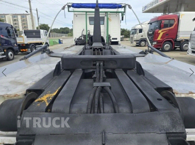 스카니아 P 암롤 410 24톤 오토 앞축 8