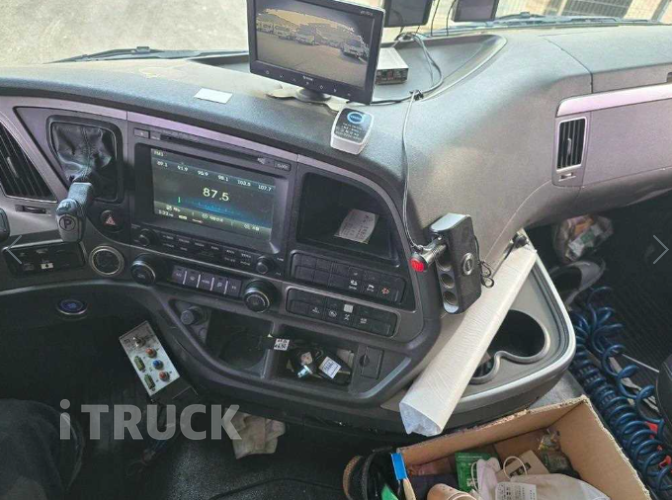 현대 엑시언트 암롤 540 25톤 오토 후축 8