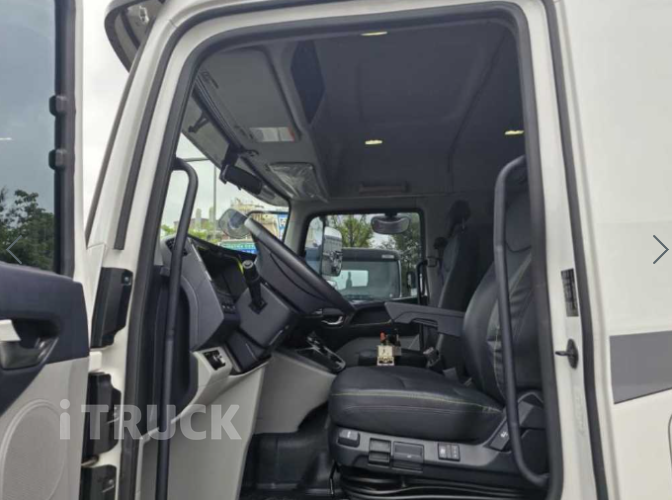 현대 파비스 암롤 300 5톤 오토 앞축 8