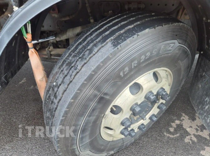 현대 엑시언트 암롤 540 25톤 오토 앞축 18