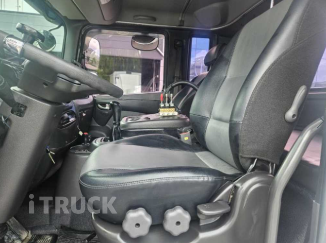 현대 메가트럭 암롤 280 5톤 수동 단바리 11