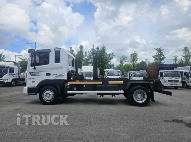 현대 메가트럭 암롤 280 5톤 수동 단바리 3