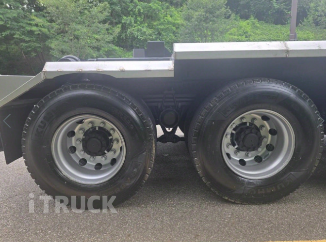 현대 트라고 암롤 460 22톤 수동 앞축 17