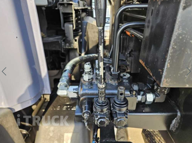 현대 압축진개 메가트럭 5톤 밀판식 배출 11