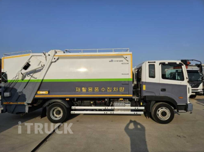 현대 압축진개 메가트럭 5톤 밀판식 배출 7