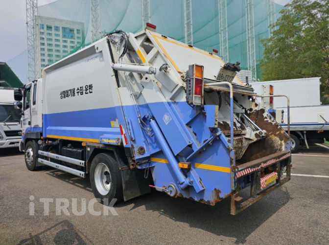 현대 압축진개 메가트럭 5톤 4